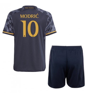 Real Madrid Luka Modric #10 Koszulka Wyjazdowych Dziecięca 2023-24 Krótki Rękaw (+ Krótkie spodenki)